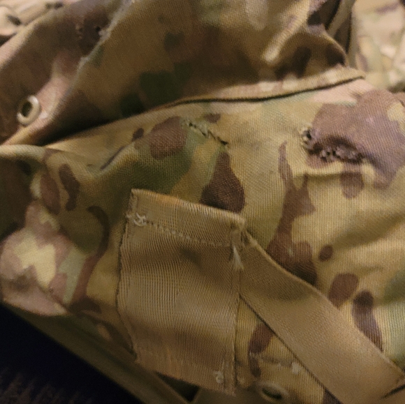 Authentic USGI Molle ii medium rucksack- Used & definitely has a story !! - Picture 5 of 16